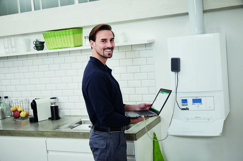 Mit serviceDIALOG können Vaillant Fachhandwerker ähnlich...