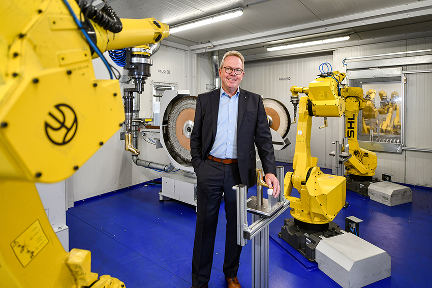 Ausgewiesener Produktionsexperte: Ab 14. Oktober 2019...
