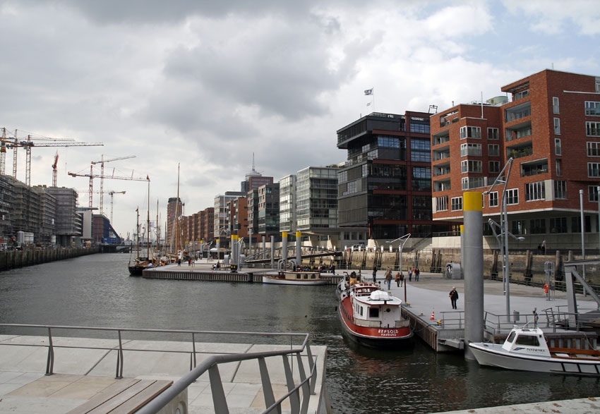 Die HafenCity Hamburg, eines der größten Stadtentwicklungs-Projekte...