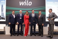 v.l.n.r.: Sergey Shmatko (Vorstandsvorsitzender Artpol.......