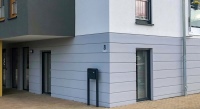 Bei wärmegedämmten Fassaden lassen sich die erhabenen Strukturen der Bossen bereits durch die Dämmplatten vorgeben. <br />Bild: Heck Wall Systems