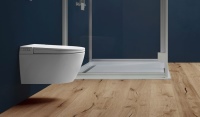 Das neue Dusch-WC PuraMotion überzeugt in Komfort, Funktionalität und Bedienung.<br />Bild: Duschwelten