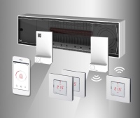 Das Danfoss Icon System zur Fußbodenheizungssteuerung mit Hauptregler, Repeatern und Touchdisplay-Raumthermostaten im Lichtschalterdesign. Die Bedienung ist auch via Smartphone-App möglich. 