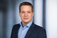 „Qualitativ hochwertige und schnell verfügbare Daten stellen einen wichtigen Faktor für alle Geschäftsabläufe dar“, so Christian Staier, Business Unit Leiter bei Schütz Energy Systems. <br />Bilder: SCHÜTZ