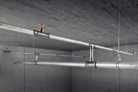 Vom VdS zertifiziert ist das Rohrleitungssystem „Megapress S“ auch für den Einsatz in Sprinkleranlagen zugelassen; hier in Kombination mit verzinktem Stahlrohr. 