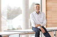 Schnell zu Stelle – <br />„Wir sind Ihr Servicepartner“<br />Bilder: STIEBEL ELTRON