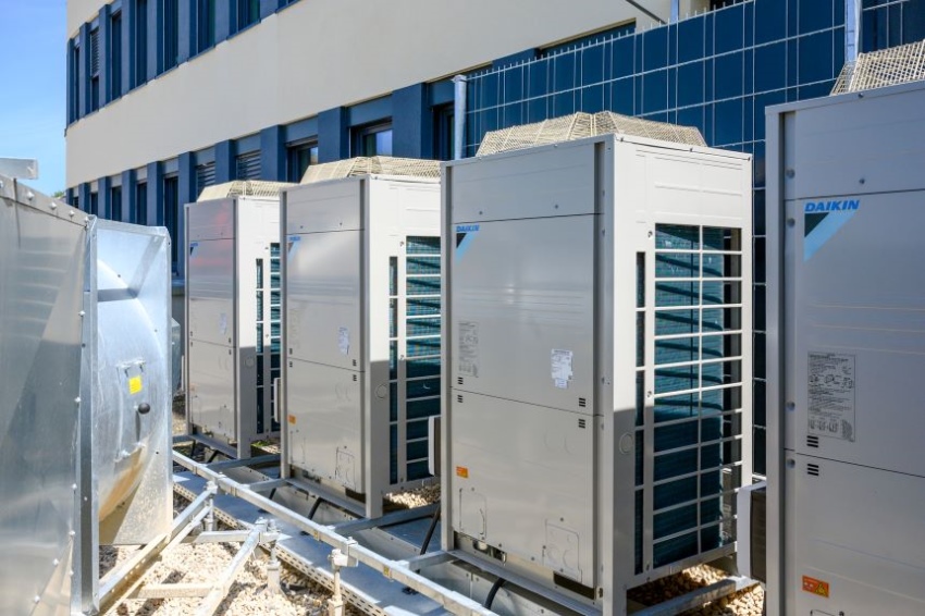 Insbesondere die VRV Technologie von Daikin – eine...