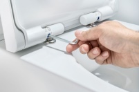 Die Quick-Release-Funktion des Deckels kann deaktiviert.......