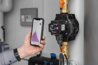 Die hocheffiziente Heizungspumpe TacoFlow2 eLink lässt sich via Bluetooth mit der eLink App verbinden, alle Einstellungen können direkt auf dem Smartgerät vorgenommen, gespeichert und protokolliert werden.