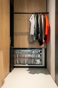 Hier laufen alle Heizkreise zusammen – im x-net Verteilerschrank. Untergebracht ist er unauffällig im Flur hinter der Garderobe – mit Abdeckung wird er dann nicht mehr zu sehen sein und seine Arbeit gut versteckt zuverlässig erledigen.