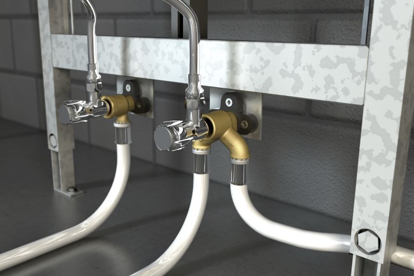 Roth bietet ab 2022 Metall-Fittings in bleifreien Legierungen...