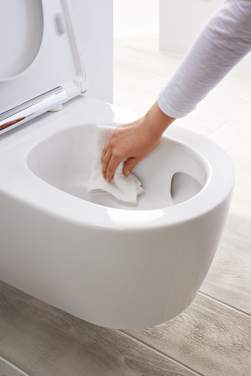 Das Geberit ONE WC ist seitlich geschlossen und spülrandlos....