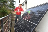 Mit einem Balkonkraftwerk lassen sich Energiekosten.......