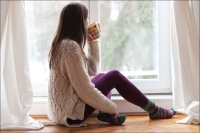 Moderne Wärmeschutzverglasung spart nicht nur Energie, sondern sorgt auch für ein behagliches Wohngefühl.<br /> <br />Bild: AnaBGD/123rf/vzbv