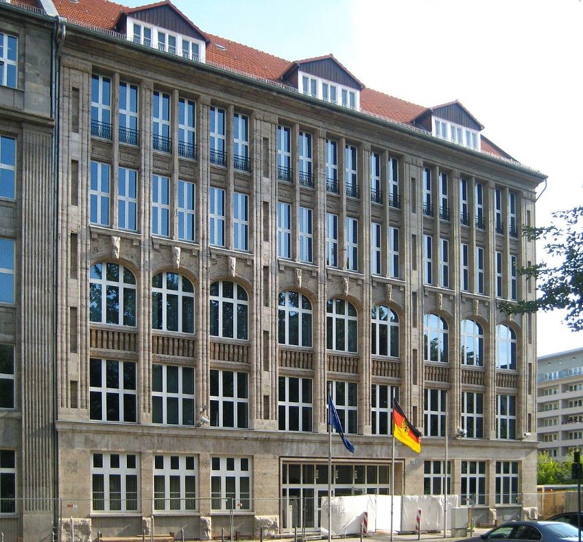 Sitz des neuen Bundesbauministeriums in Berlin, Krausenstraße...