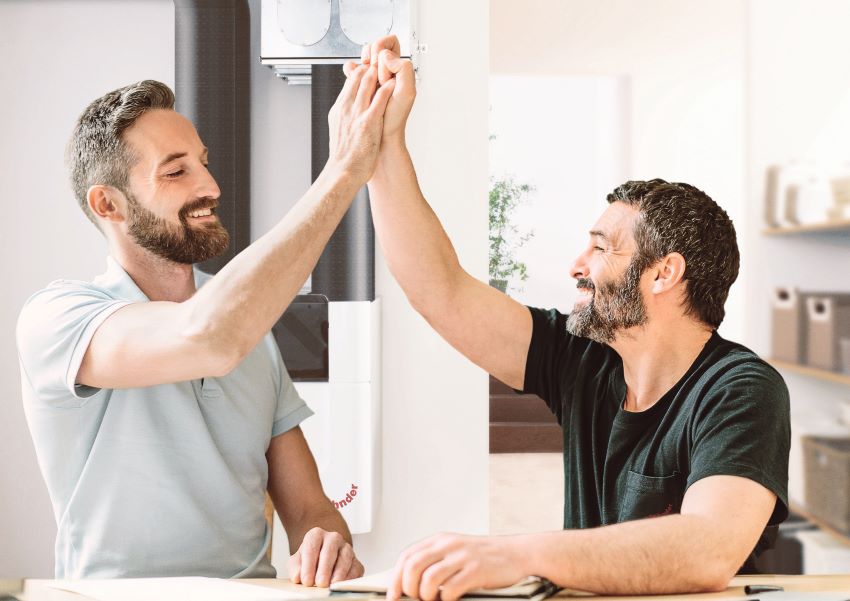 Mit seinem Partnerprogramm „AUFWIND“ ist Zehnder das...