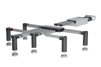 Zusammen mit Zehnder Luftverteilkomponenten versorgt das Komfort-Lüftungssystem mit Zehnder ComfoAir Fit 100 die ganze Wohneinheit mit frischer Luft. Der Einsatz als dezentrale Lüftungslösung für einzelne Zimmer ist dank der intelligenten Konzeption ebenso möglich.