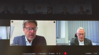 Über Videokonferenz beim Wärmepumpengipfel: Bundeswirtschaftsminister Robert Habeck und der Geschäftsführer von Glen Dimplex Deutschland Clemens Dereschkewitz. <br />Bild: Glen Dimplex Deutschland 