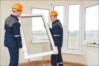 Zu den wichtigsten Maßnahmen im Klimaschutz gehört der Tausch von veralteten Fenstern. Schließlich sind insbesondere Fenster mit Einfachglas Energieverschwender.<br />Bild: kadmy/123rf/Veka