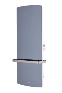 Dimplex TRP 100M - Verspiegelter Infrarot-Badheizkörper mit intelligenter Steuerung mit selbstlernender Aufheizautomatik, Frostschutz und Fenster-offen-Erkennung.<br />Bild: Glen Dimplex