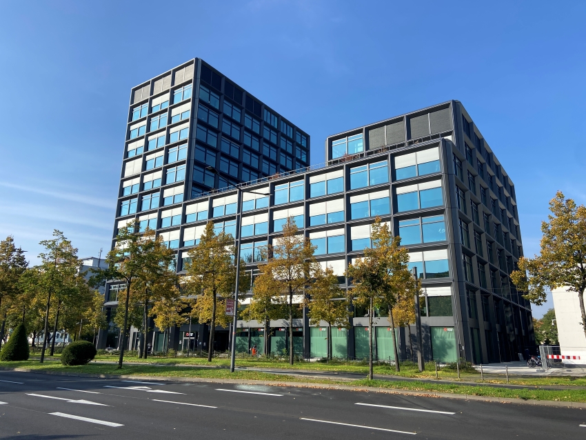 Die neue Firmenzentrale von SachsenEnergie ist fertiggestellt.Den...
