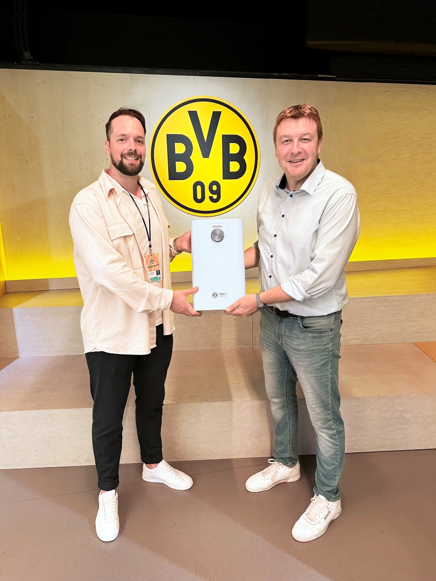 Den ersten SNU 5 Plus hat Stiebel Eltron-Pressesprecher...