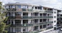 ASCAs erste Glasbalustraden in einem gewerblichen Wohngebäude.......