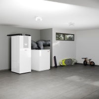 Das WPL 24 l compact duo Set 2 – eine Kombination aus innen aufgestellter Luft-Wasser-Wärmepumpe und dem Integralspeicher HSBC 300 cool<br />Bilder: Stiebel Eltron