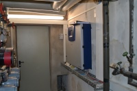 Eine wesentliche Komponente ist der Systemregler VarCon 380, der alle Wärmequellen und -verbraucher managt.<br />Bild: varmeco