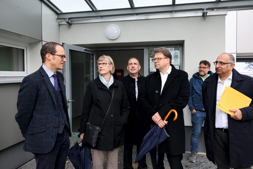 Treffpunkt Fulda-Aschenberg: Beim Presserundgang dabei...