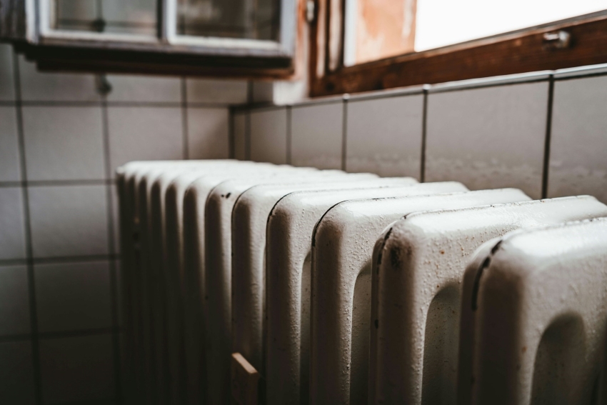 Bild: unsplash / Julian Hochgesang