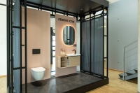 Die Badausstellung im Geberit Informationszentrum Langenfeld zeigt die Trends bei Design und innovativen Funktionen für moderne, hochkomfortable Badeinrichtungen. 