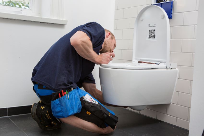 AquaClean Dusch-WCs können schnell, einfach und rückenschonend...