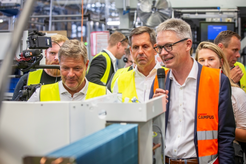 Wirtschaftsminister und Vizekanzler Robert Habeck besuchte...