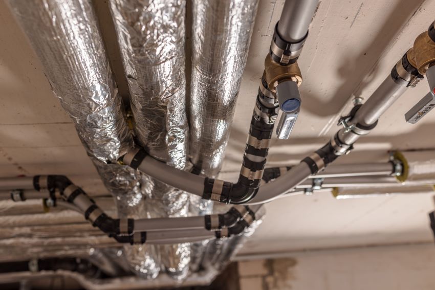 Geberit FlowFit hat eine aufeinander abgestimmte Rohr-Fitting-Geometrie,...