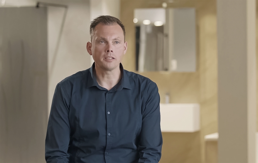Stefan Hirnstein, Leiter Schulungen bei HSK Duschkabinenbau,...