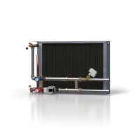 Während des Teillastbetriebs des RLT-Gerätes wird dank integrierter Hydraulik-Schaltung und passender bauseitiger Sensorik entsprechend die Leistungsaufnahme der Primärpumpe signifikant reduziert. Auch Wärmeverluste sind deutlich geringer als bei der klassischen Bypass-Lösung.<br />Bild: Wolf