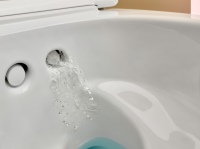 Vor und nach dem Gebrauch reinigt sich der Duscharm automatisch selbst und ist so stets sauber und hygienisch. 
