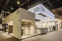Auf den diesjährigen Frühjahrsmessen SHK+E in Essen und ifh/Intherm in Nürnberg präsentiert HSK Duschkabinenbau vielseitige Produktinnovationen rund um den Duschplatz.<br />Bild: HSK Duschkabinenbau KG<br />