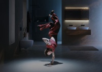 Das GREY Collective um den Choreografen Saïd schafft.......
