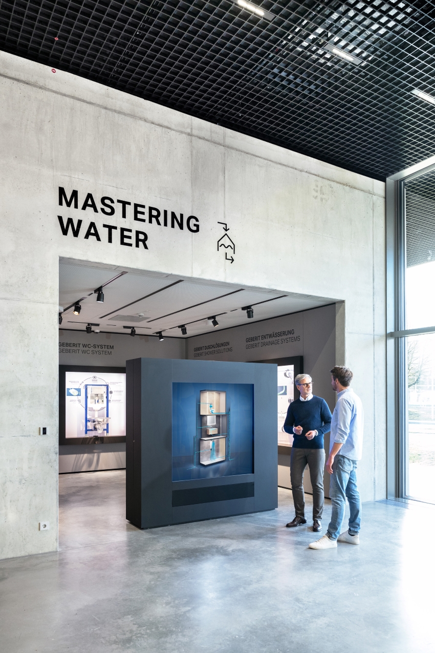 Wasser, Ursprung und DNA von Geberit, steht im Bereich...