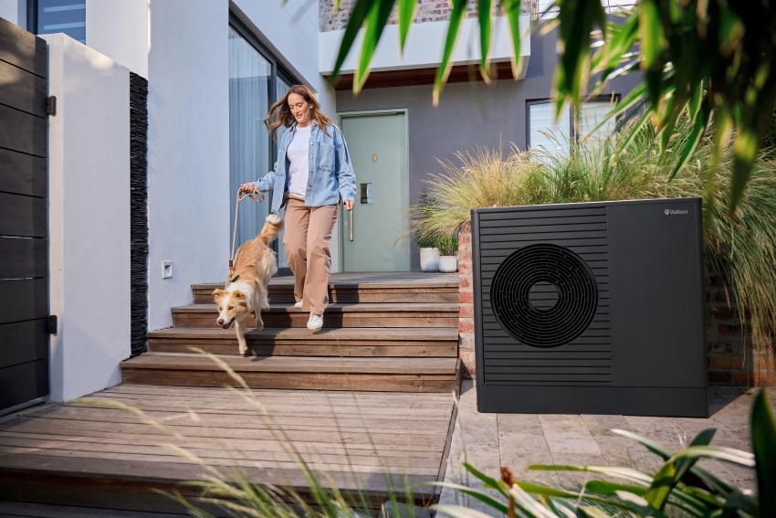 Neue aroTHERM plus: seit 2025 eine der leisesten und...
