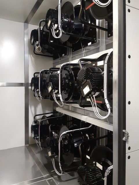 Fan Wall mit EC Ventilatoren