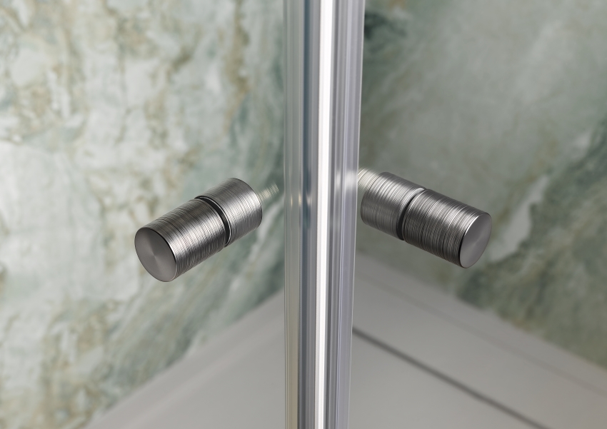 Serienmäßig ist der Knopfgriff Vinya bei allen Farbvarianten...
