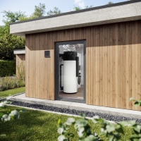 Außenluft als Wärmequelle nutzen mit der neuen Premium-Variante der WWK-I-Warmwasser-Wärmepumpe von Stiebel Eltron. <br />Bilder: Stiebel Eltron