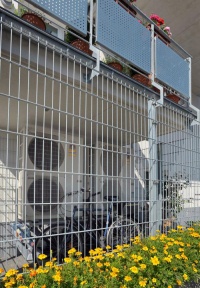 In R&ouml;srath geh&ouml;ren umweltfreundliche Fortbewegung und effiziente W&auml;rmeversorgung unweigerlich zusammen.<br />Bild: Mitsubishi Electric Europe B.V.