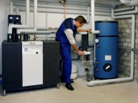 Modulare Fernwärmestationen der Baureihe DSA1MIDI erfüllen in mehr als 95 % aller Fälle die technischen Anschluss-Bedingungen der Energie-Versorgungsunternehmen. Bilder: Danfoss<br />