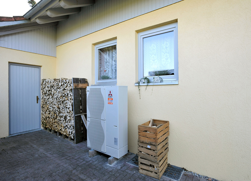 Die neue Luft/Wasser-Wärmepumpe arbeitet auch bei tiefen...