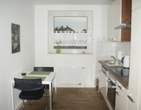 Der Rückbau der alten Gastherme zwischen Fenster und Küchenzeile schafft Platz in der Küche und ein schöneres Ambiente. Dies alles trägt zu einem verbesserten Wohngefühl bei. 