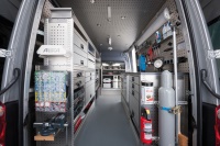 ALUCA Sanitärmobil: System ALUCA sorgt für Ordnung und Zuladung und effiziente Arbeitsprozesse.